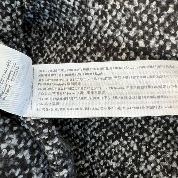 Abercrombie, tweed blazer coat, size small petite - Picture 9 of 12